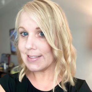 Meet your Posher, Heidi